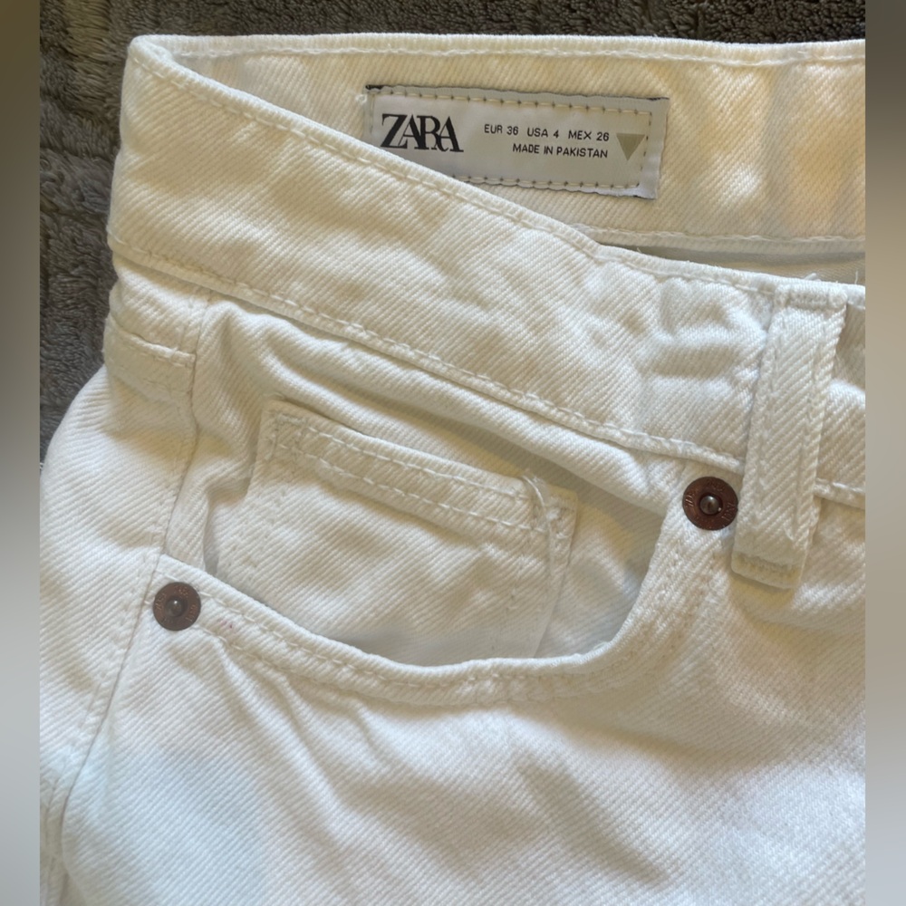 ZARA - White Mid Rise Full length Wide Leg Pants